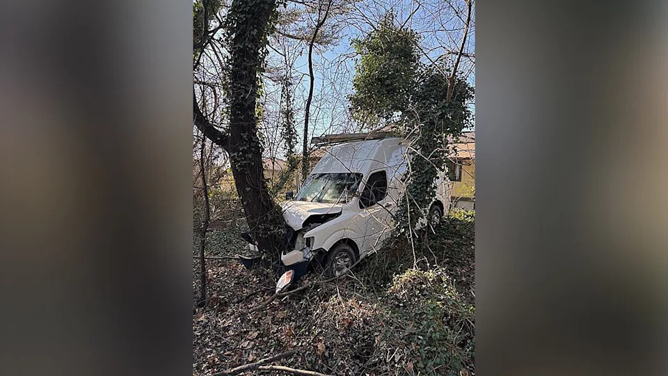 ICE Agents Shoot Van Driver After Alleged Attempt To Run Over Officers In Glen Burnie On Christmas Eve - Image 3