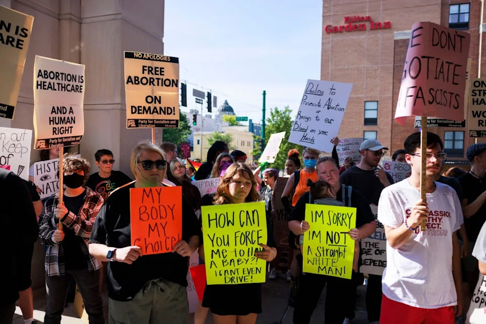 Why Many Liberal Americans Refuse To Date Conservatives: Safety, Rights And Values