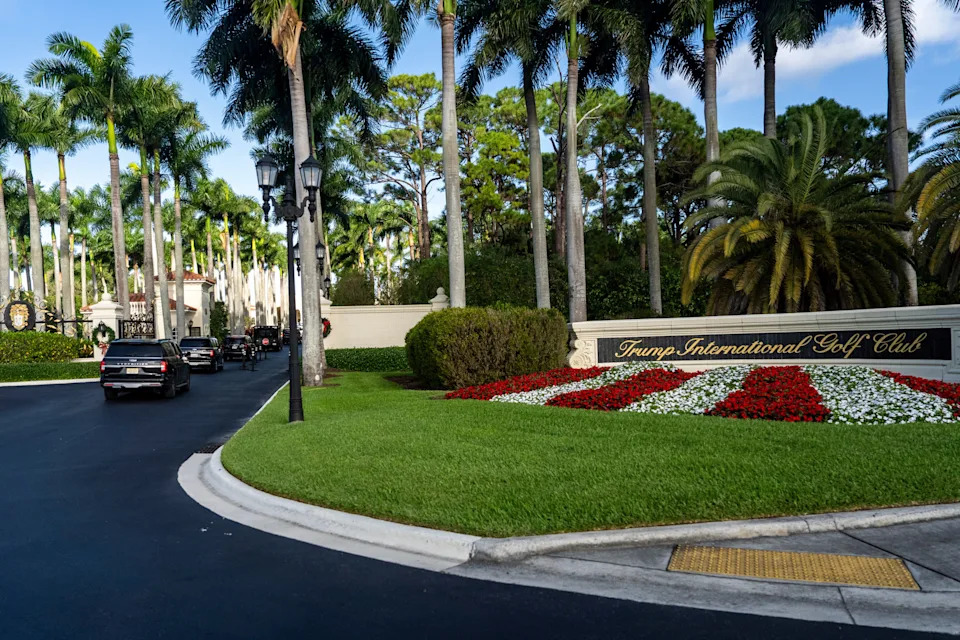 Donald Trump Spends Christmas at Mar-a-Lago; Announces ‘Trump‑Class’ Navy and Hosts Gilded Holiday Events