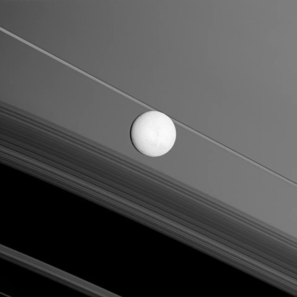 ESA Greenlights Mission to Search for Life on Saturn’s Icy Moon Enceladus