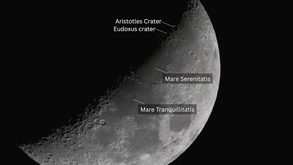 Pogledajte Mesec i Saturn na južnom nebu 26. decembra — kada i kako ih uočiti