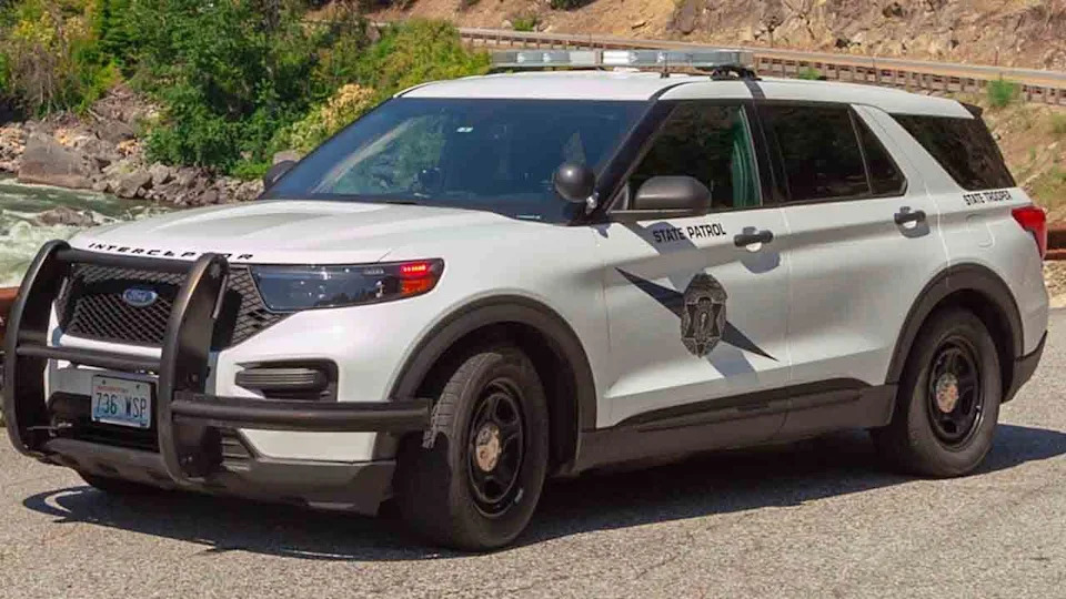 Video Shows Suspect Pull Trooper From Patrol Car and Steal Cruiser on I‑5 — Arrest Made