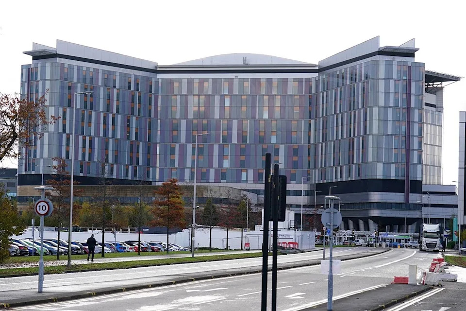 Glasgow Hospital Mislabels Deceased: Wrong Person Cremated and Another Buried — Investigation Launched