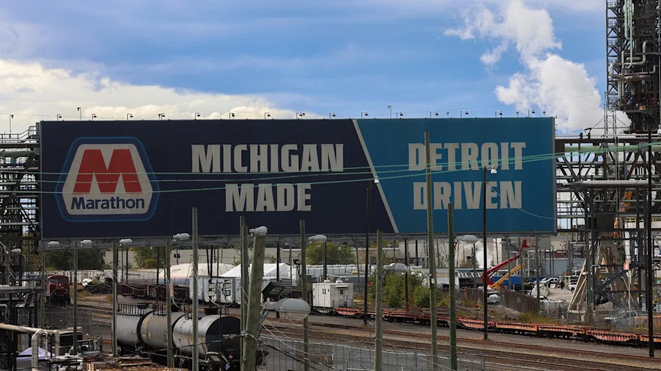 Federal Indictment Alleges Detroit Ring Shipped Hundreds Of Stolen Cars Overseas — Many Bound For The Middle East