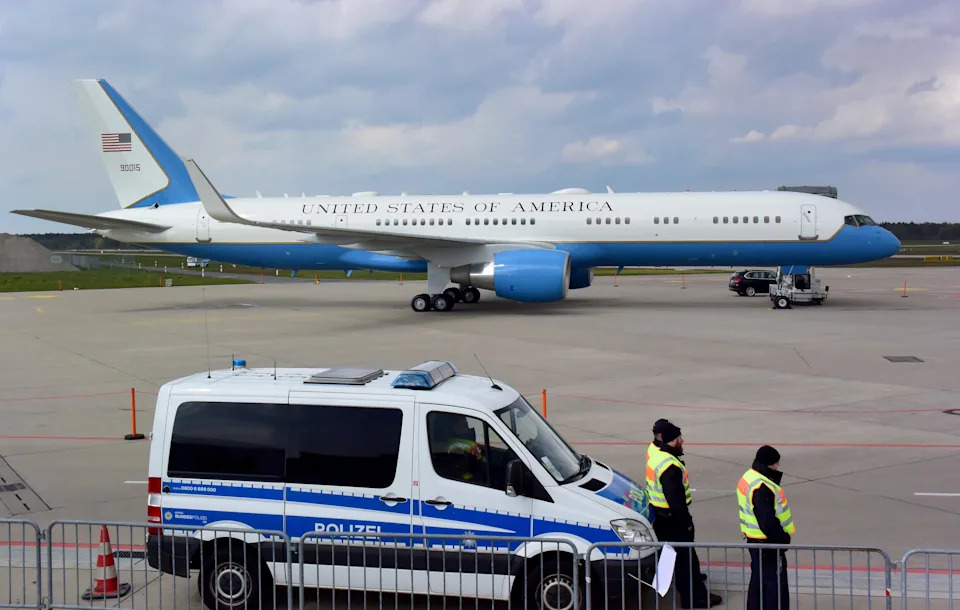Inside The Luxurious, Heavily Fortified Jets World Leaders Use — From Air Force One To The Flying Kremlin
