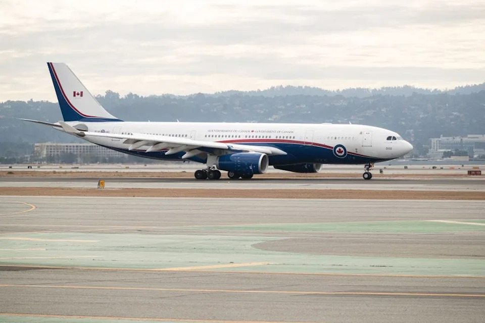 Inside The Luxurious, Heavily Fortified Jets World Leaders Use — From Air Force One To The Flying Kremlin