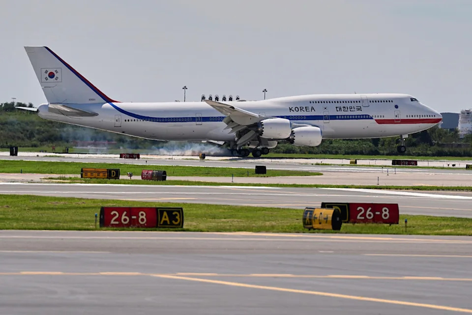 Inside The Luxurious, Heavily Fortified Jets World Leaders Use — From Air Force One To The Flying Kremlin