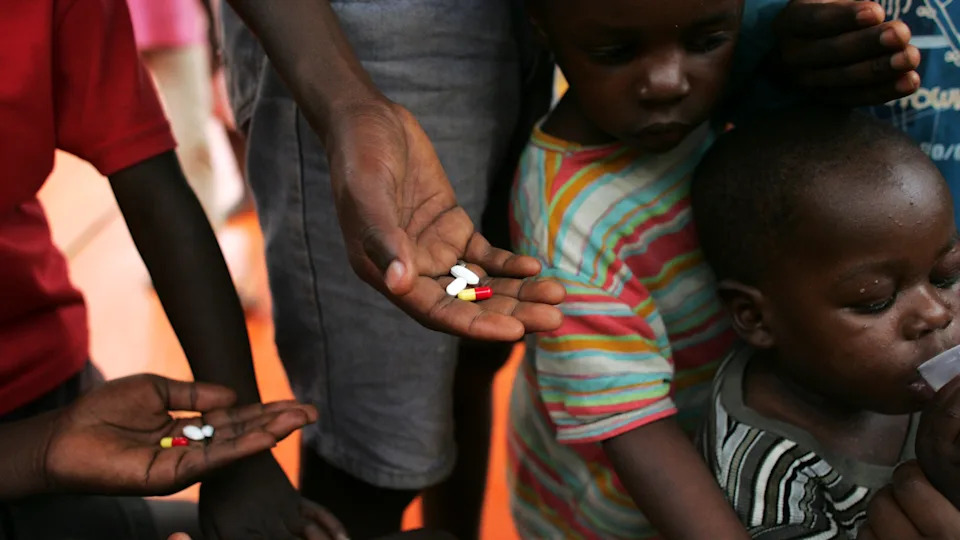 Year in Review 2025: The Health Stories That Defined the Year — From Longevity Clues to AI-Designed Viruses