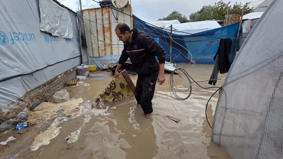 Harsh Winter Devastates Gaza: 20 Killed In Collapses, Displaced Families Flooded