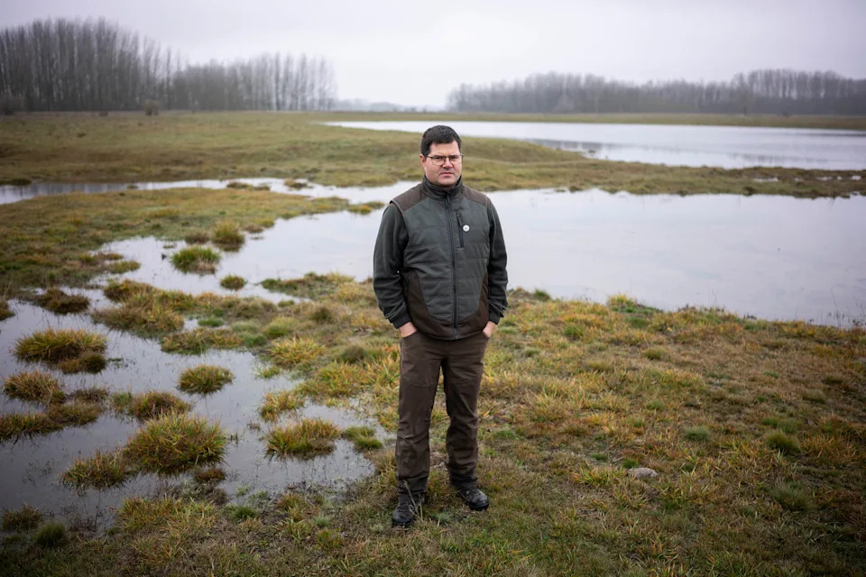 Hungarian Farmers Use Thermal Spa Overflow to Rebuild Wetlands and Fight Desertification