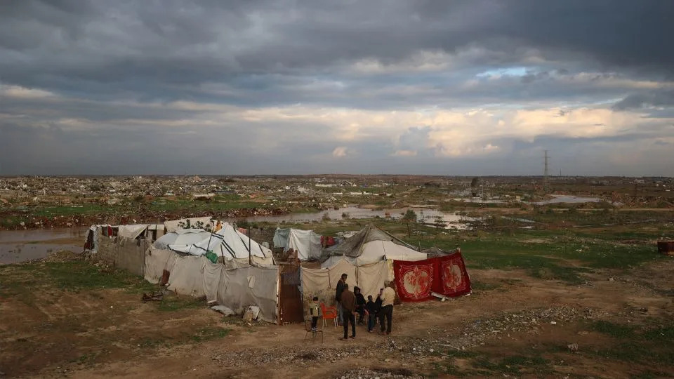 Trump Doubles Down On Year‑End Foreign‑Policy Gambles — Zelensky, Netanyahu Meetings Amid Military Strikes