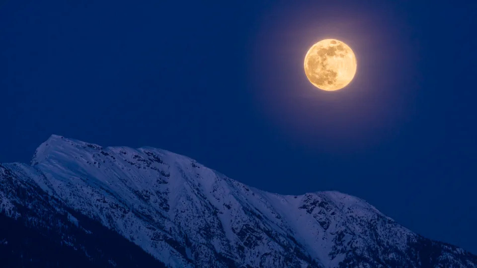 13 Must-See Moon Events in 2026: Supermoons, Eclipses and Rare Planet Conjunctions