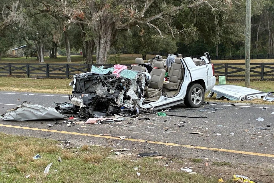 5-Year-Old From Ohio Killed After Motorhome Overturns in Florida Crash; More Than a Dozen Critically Injured