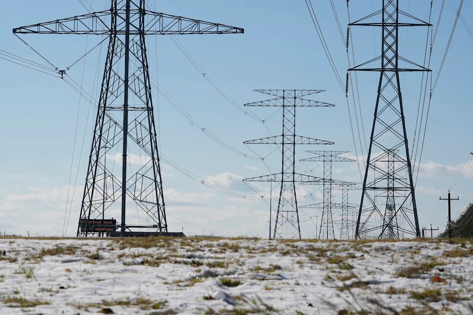 Trump Says Electricity Costs Are Falling — Household Bills Tell a Different Story