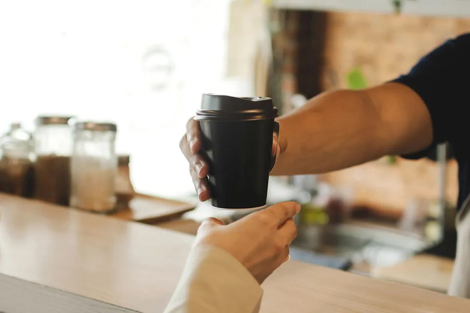 2025’s Wake‑Up Call: Microplastics Found in Tea, Takeout, Water, Cheese and More