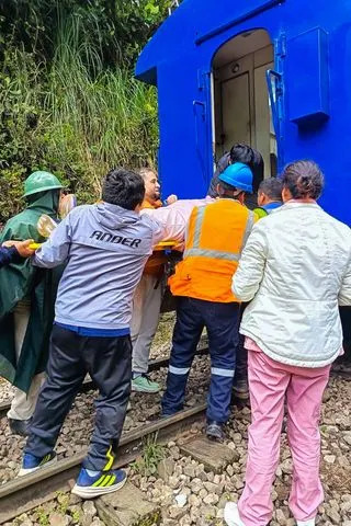 Head‑On Train Collision Near Machu Picchu Kills Conductor, Injures Dozens — Survivor Describes 'Chaos'