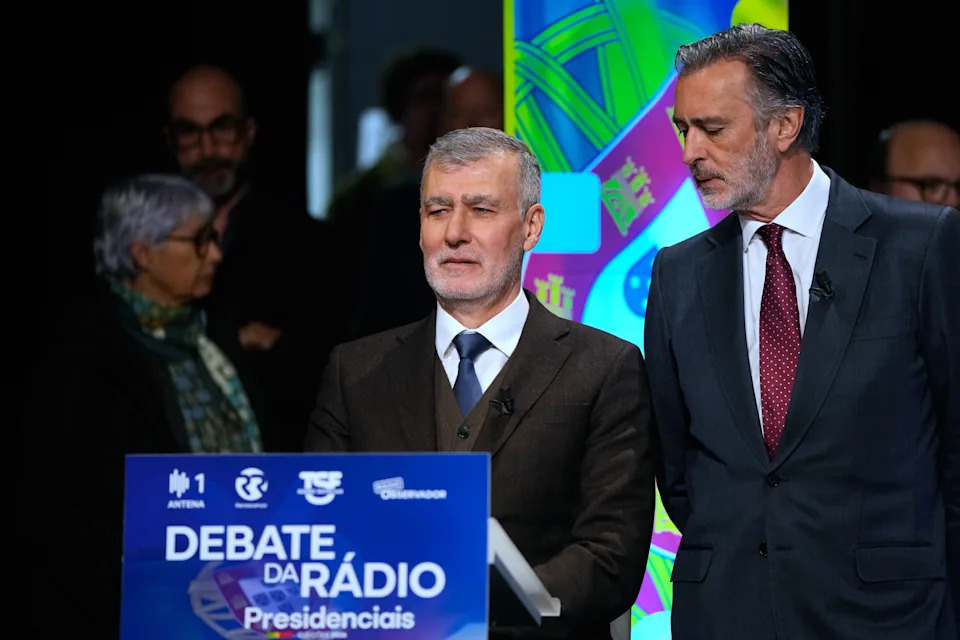 Portugal Opens Presidential Race With Record 11 Candidates — Runoff Expected
