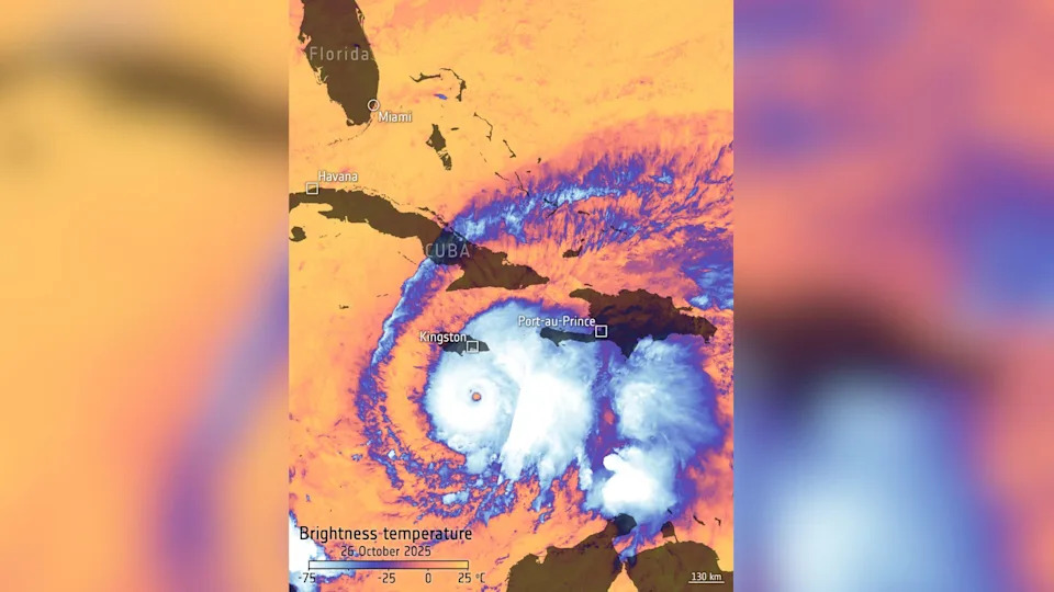 Manicouagan — „Oko“ Kvebeka U Lažnim Bojama Sentinel‑2 Satelita