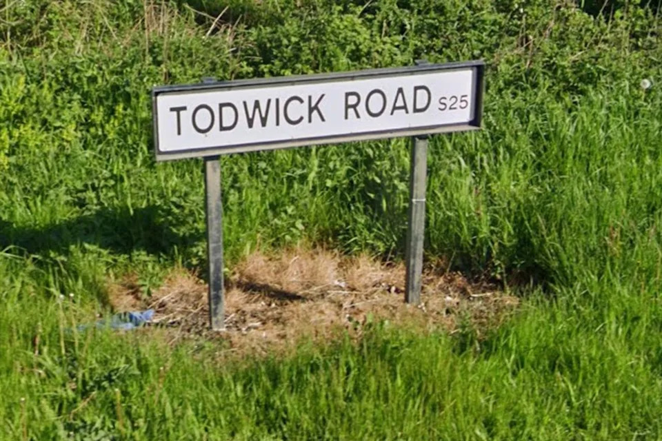 Police Admit They Told Wrong Family Their Teen Had Died After Yorkshire Crash; Forensics Confirm Misidentification