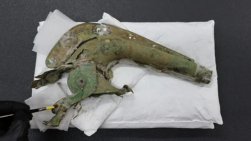 Rare Iron Age Carnyx and Hoard Unearthed in West Norfolk — Near‑Complete Battle Trumpet Found