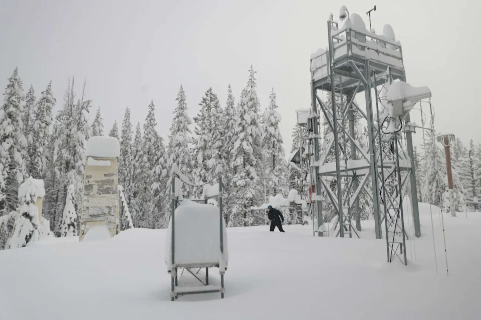 Donner Summit's 150-Year Snow Record: UC Berkeley Lab Blends Tradition With Modern Science