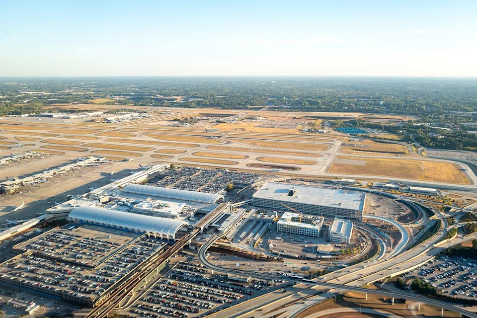 Multiple Tires Blow on LATAM Boeing 767 After Atlanta Landing — Passengers Stranded, FAA Investigating
