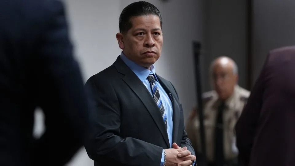 Judge Denies Mistrial Request After Disputed Witness Testimony in Uvalde Officer Trial