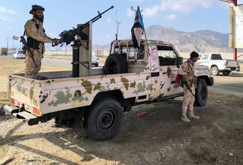 Rift Deepens: Saudi Coalition Says UAE Evacuated Separatist Leader as Forces Advance on Aden