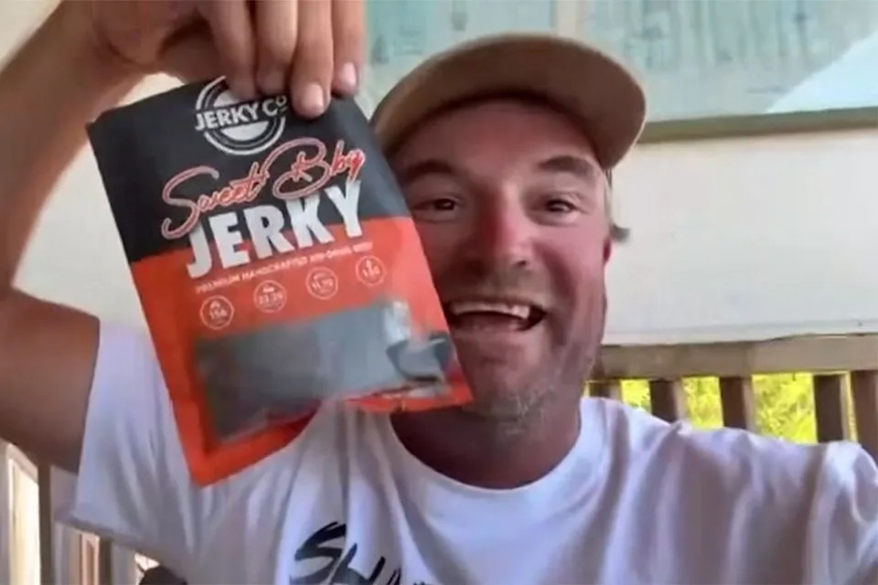 Treasure Hunter Pulls Up Ocean Safe Off Shark Bay — Inside Was Only a Packet of Beef Jerky