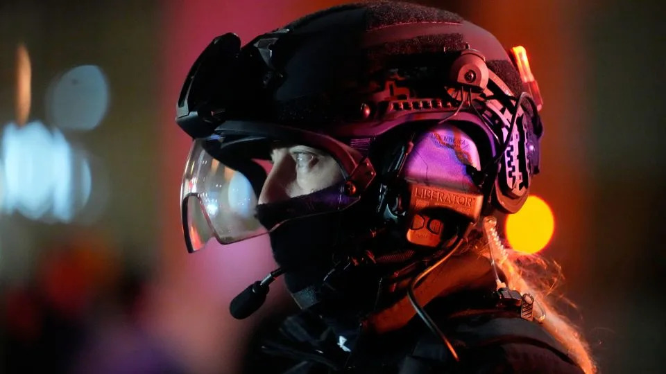 Oregon Opens State Investigation After Border Patrol Agent Shoots Two People DHS Says Are Linked to Tren de Aragua