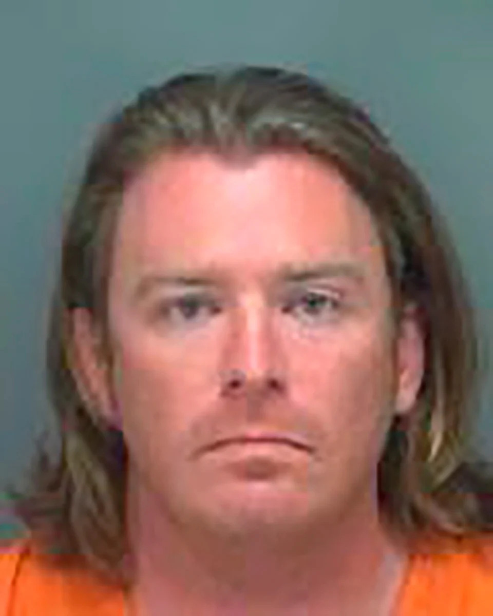 Man Who Carried Pelosi’s Podium on Jan. 6 Files to Run for Manatee County Commission