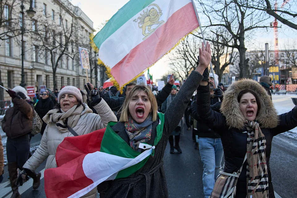 Global Solidarity: Striking Photos From Weekend Rallies Supporting Iran Protests