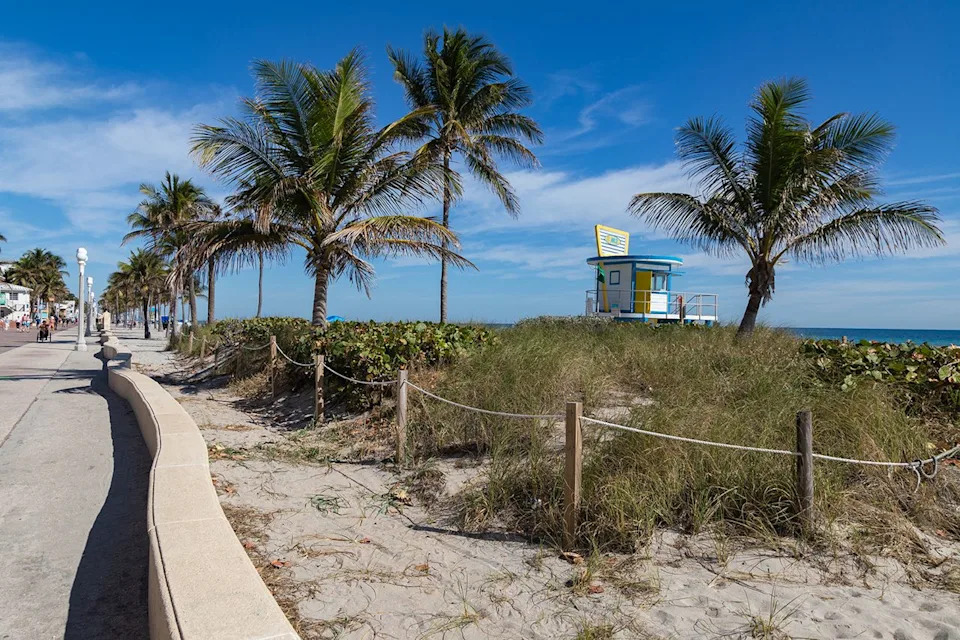 Florida Man Arrested After Woman Found Dead on Hollywood Beach the Day After Christmas