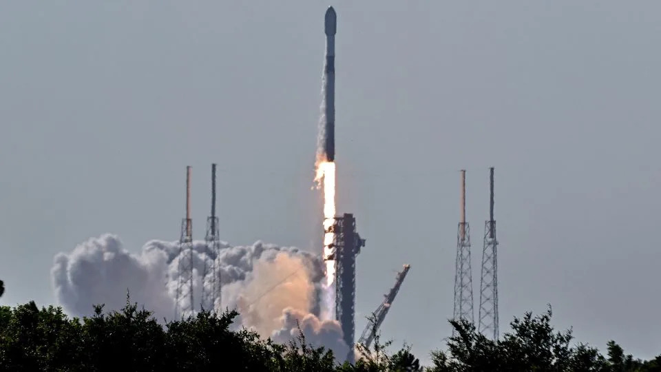 Pressure Mounts on Trump Administration to Restore Funding for Internet Freedom in Iran