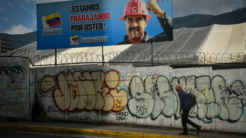 Venezuelans Demand 'Proof of Life' as Government Frees Only Dozens of Political Prisoners