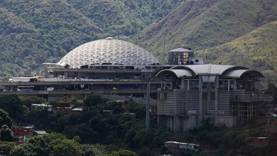 Venezuelans Demand 'Proof of Life' as Government Frees Only Dozens of Political Prisoners