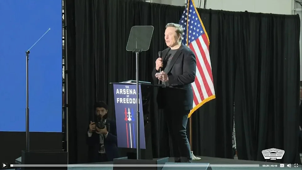 The Vulcan Salute: Musk’s ‘Make Star Trek Real’ Vision Echoed by U.S. War Secretary as Pentagon Pushes an AI-First Force