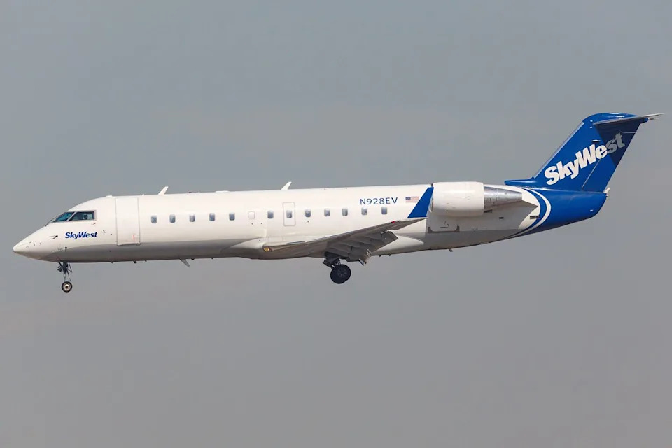 Passenger Who Tried to Open Plane Exit Mid-Flight, Threatened Crew, Sentenced to 18 Months