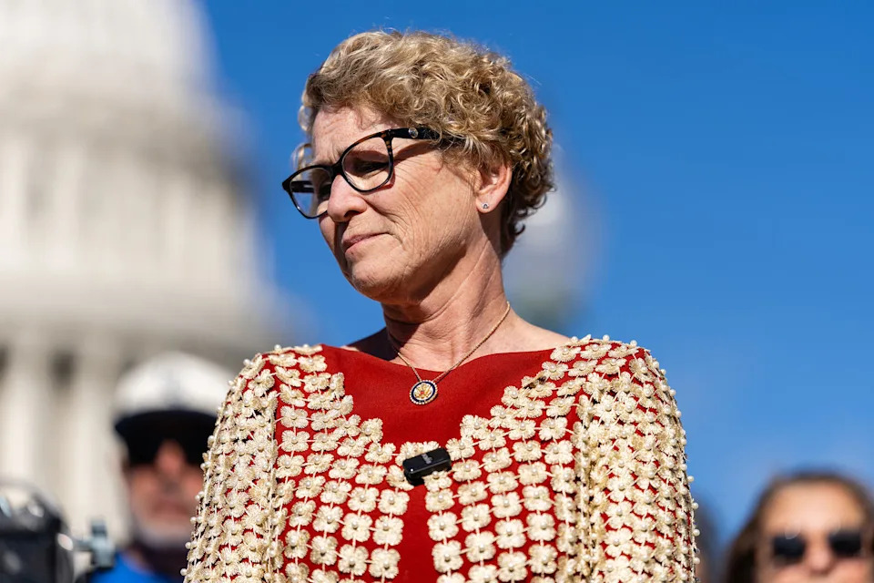 More Democrats Say DOJ Prosecutors Contacted Them After Video Urging Troops Not To Follow Illegal Orders