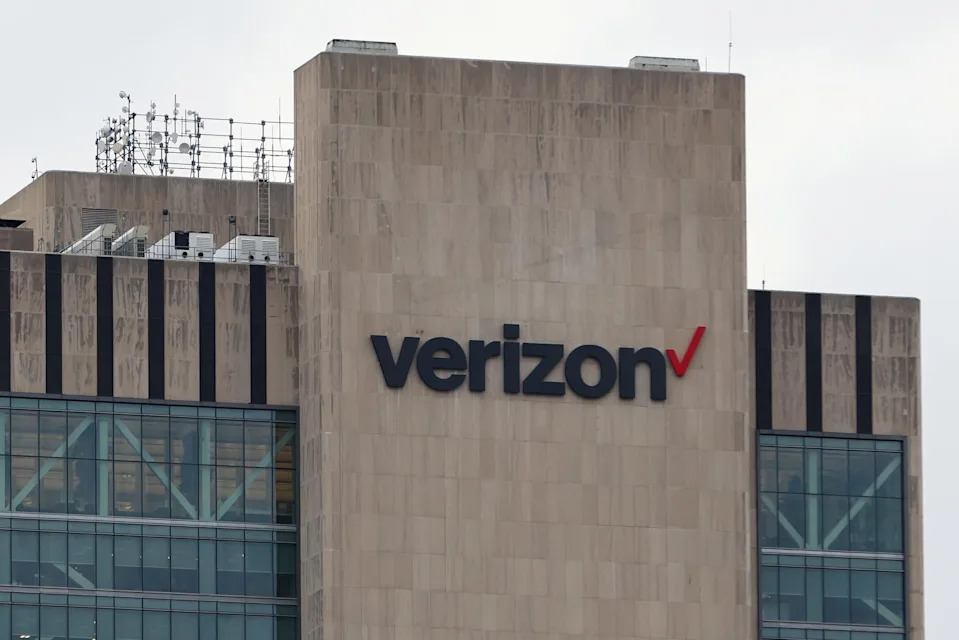 What Caused Verizon’s Massive Outage? What We Know After the Jan. 14 Disruption