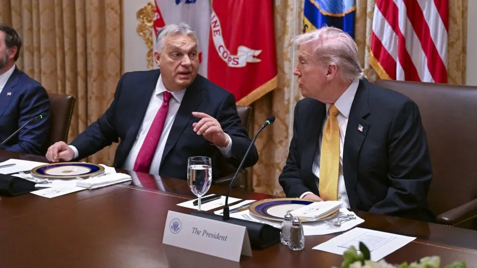 Global Right‑Wing Figures Back Orbán in High‑Stakes Campaign Ahead of Hungary Vote