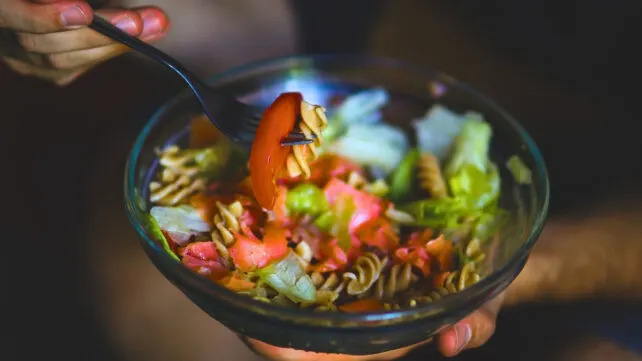 This Week in Science: Mammoth Mix-Up, Redhead Advantages, Early ISS Return, and More