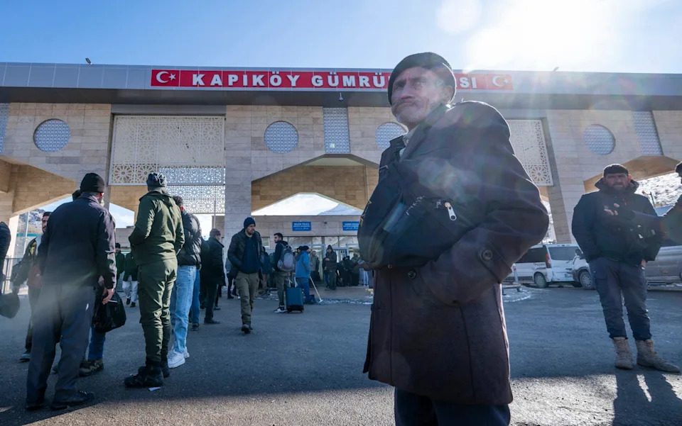 Iran Planira Trajno Odsecanje Od Globalnog Interneta — Prete Zatvoreni Intranet i Digitalna Izolacija