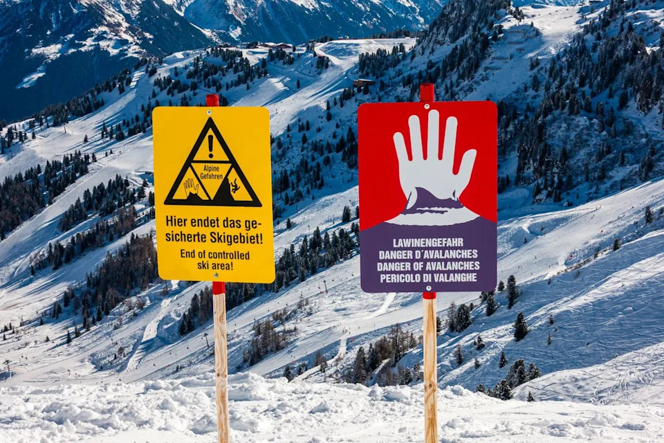 Five Killed, Two Injured in Back-to-Back Avalanches in Western Austria