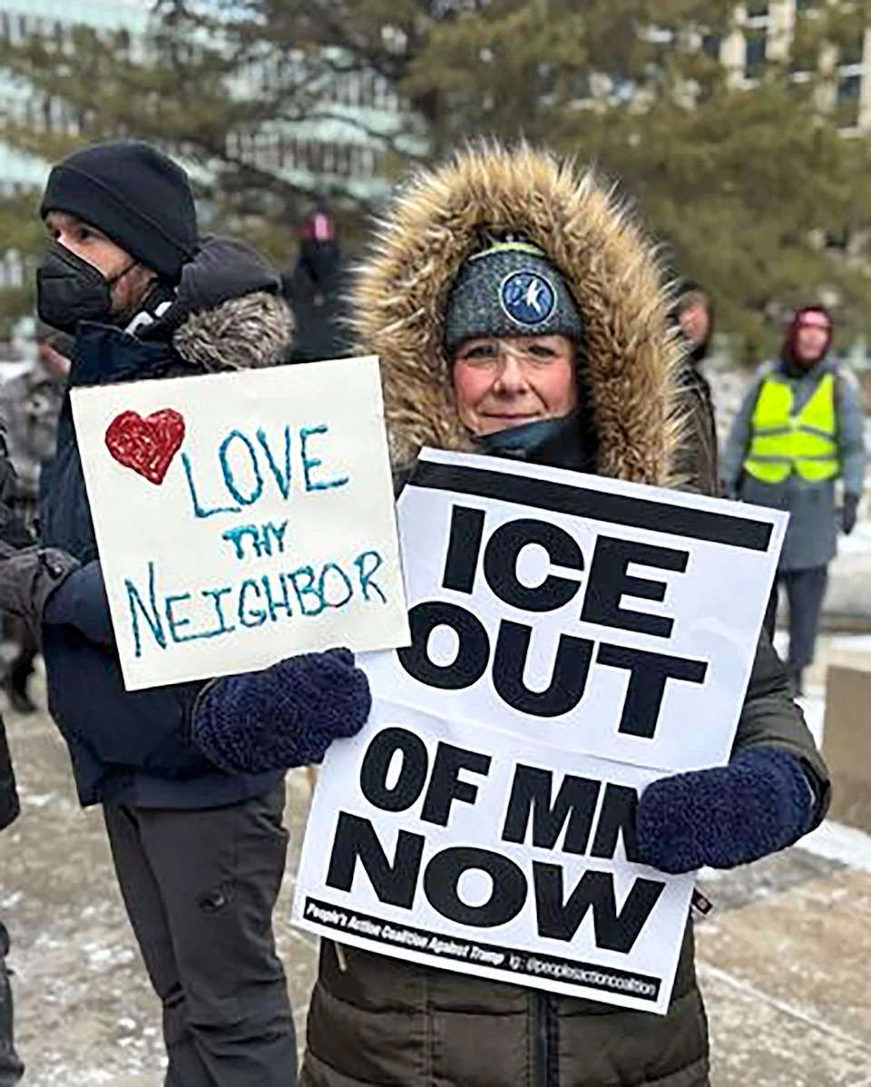 Jake Lang Says He Was Stabbed At Pro‑ICE Rally Outside Minneapolis City Hall — Claim Unverified