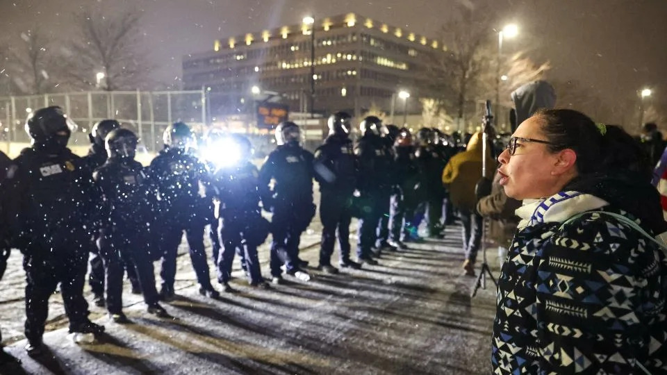 Minnesota Mobilizes National Guard As Protests Continue Over ICE Operations