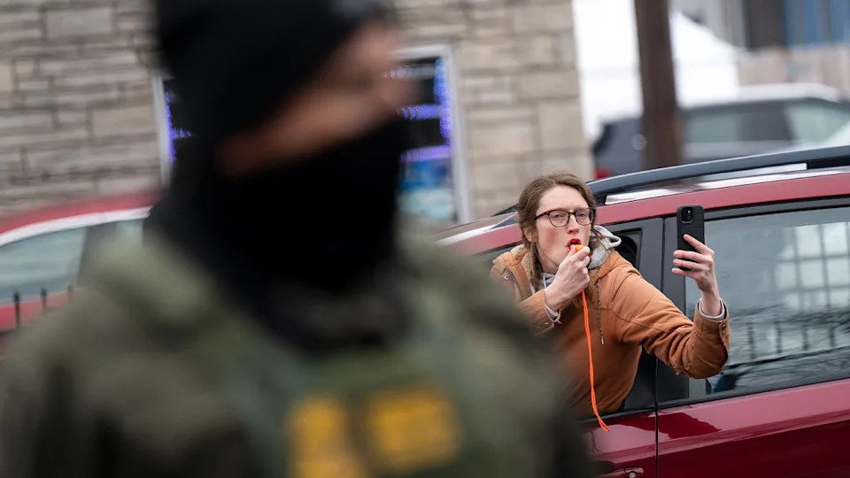 NYC DSA To Train About 4,000 Rapid-Response Volunteers To Monitor ICE Operations