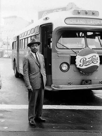 17 Powerful Martin Luther King Jr. Quotes That Still Inspire Today