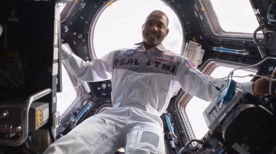 Send Your Name Around the Moon: NASA Invites Public to Join Artemis II Flyby