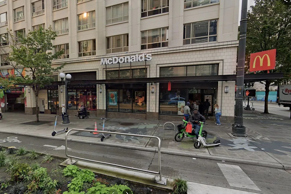 Seattle McDonald’s Serves Customers Through Plexiglass Hatch After Repeated Attacks; Locals Call It “McStabby’s”